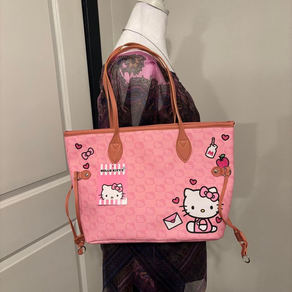 Sanrio Women's Pink Bag